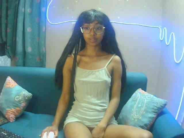 Marinahgrey webcam