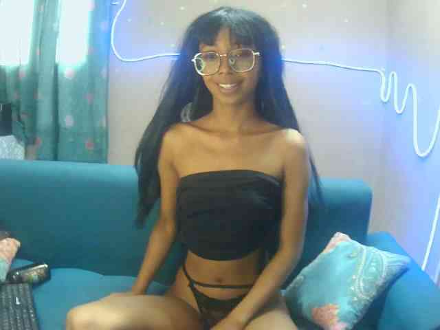Marinahgrey webcam