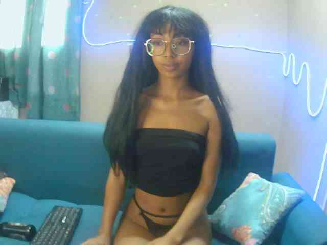 Marinahgrey webcam
