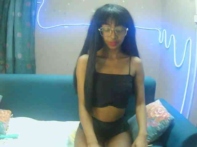 Marinahgrey webcam