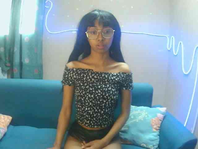 Marinahgrey webcam