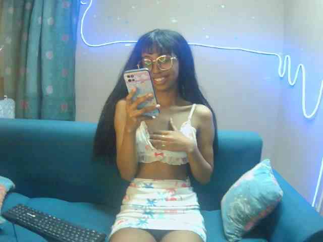 Marinahgrey webcam