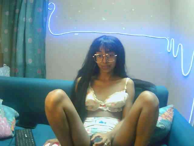 Marinahgrey webcam