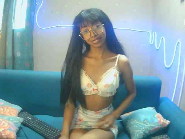 Marinahgrey webcam