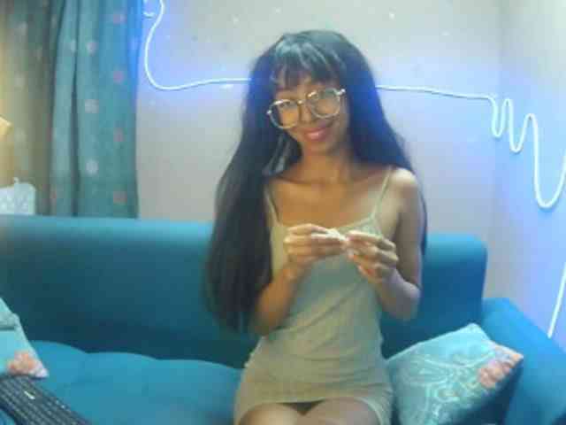 Marinahgrey webcam