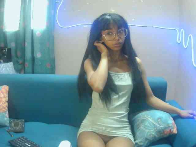 Marinahgrey webcam