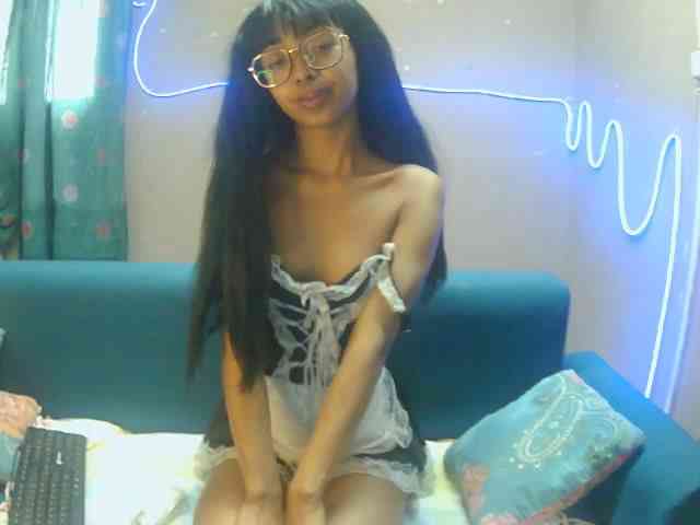 Marinahgrey webcam