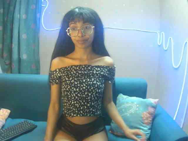 Marinahgrey webcam