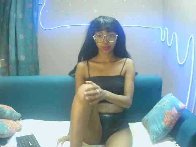 Marinahgrey webcam