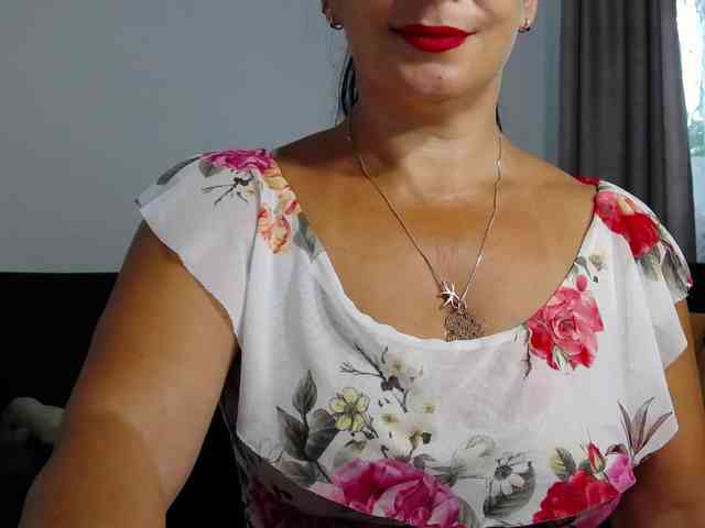 LikaLady webcam