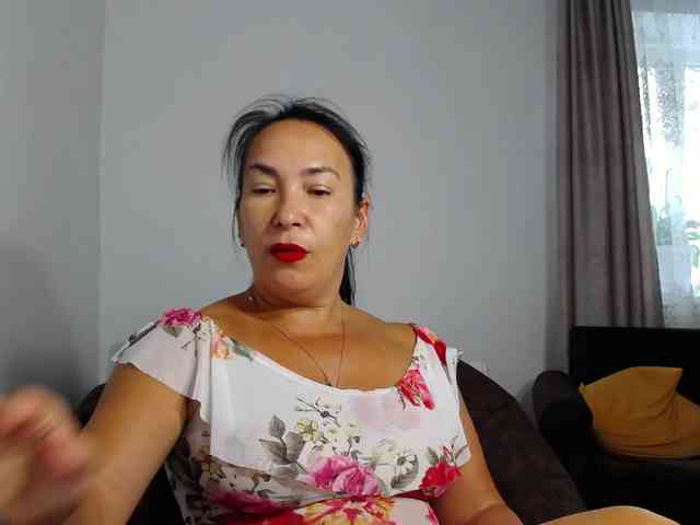 LikaLady webcam
