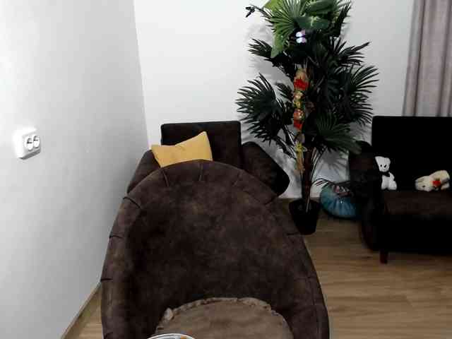 LikaLady webcam