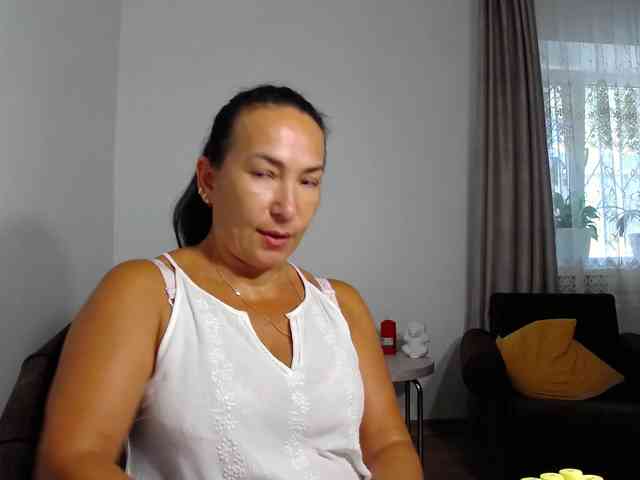 LikaLady webcam