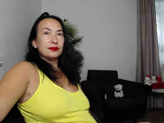 LikaLady webcam