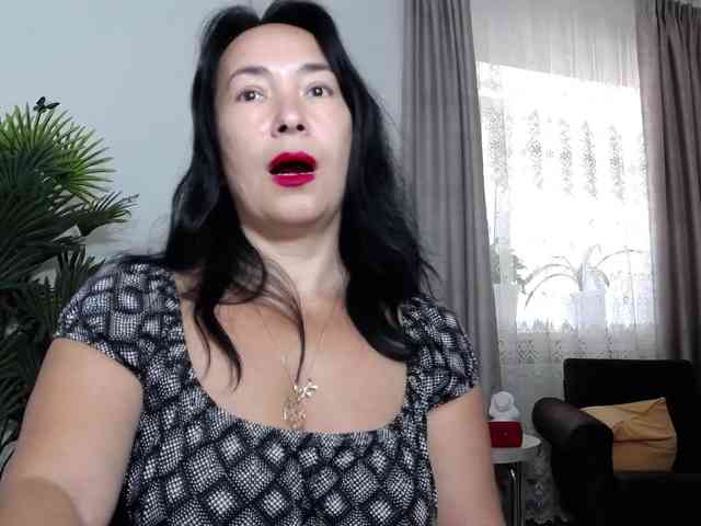 LikaLady webcam