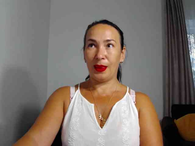 LikaLady webcam