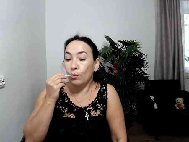 LikaLady webcam