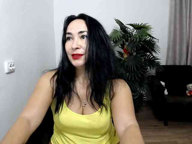 LikaLady webcam