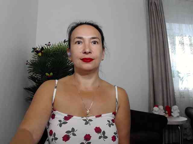 LikaLady webcam