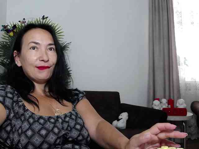 LikaLady webcam