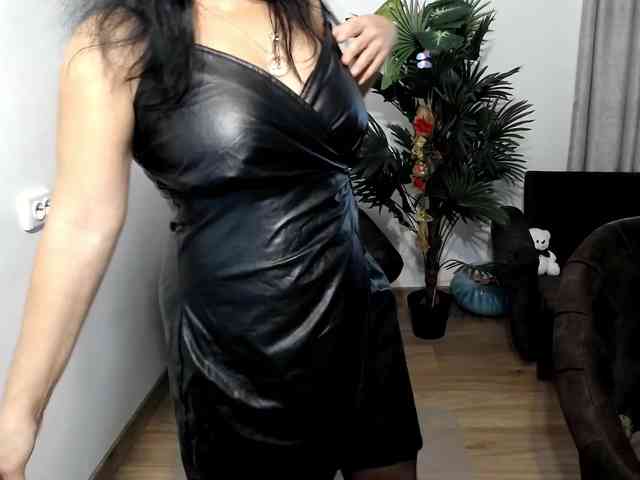 LikaLady webcam