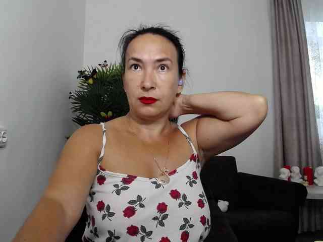 LikaLady webcam