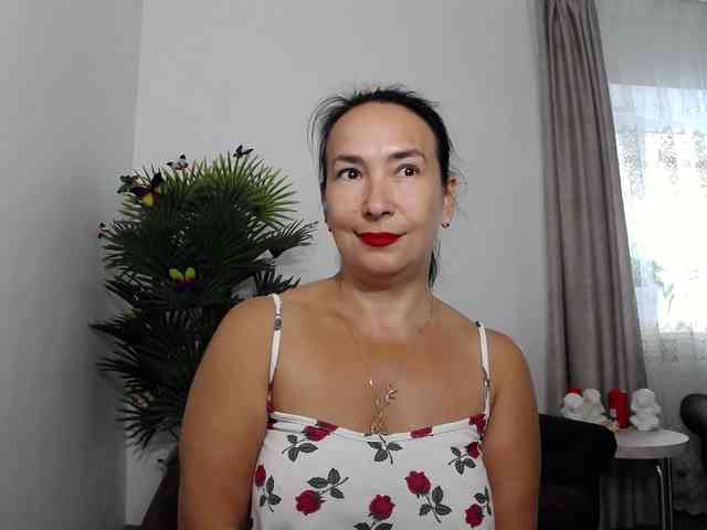 LikaLady webcam