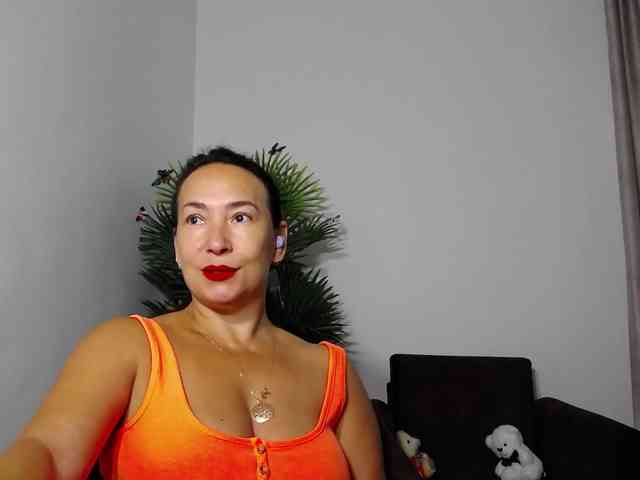 LikaLady webcam
