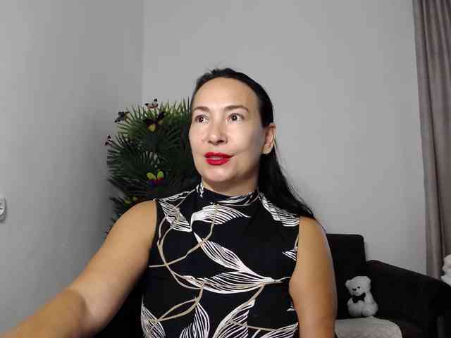 LikaLady Live Webcam on BongaCams