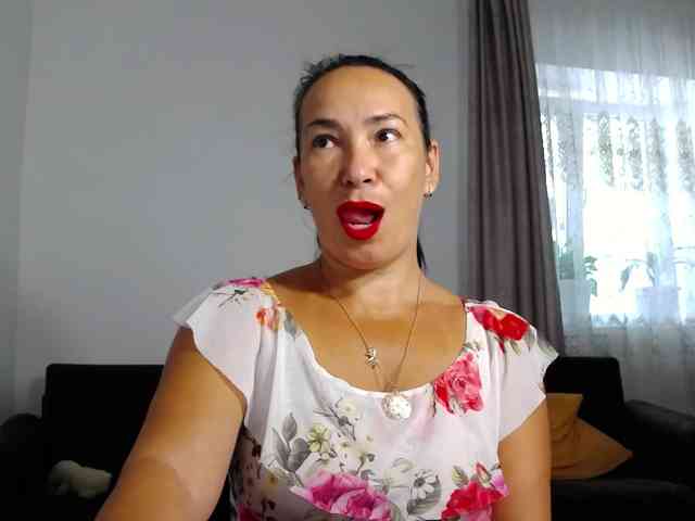 LikaLady webcam