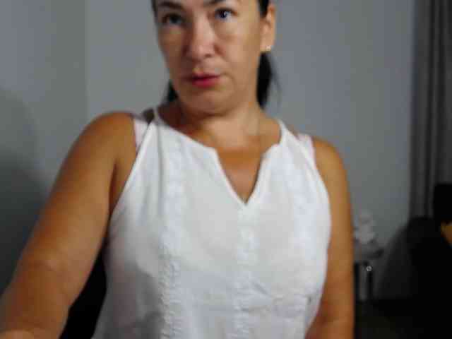 LikaLady webcam