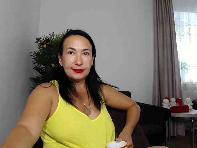 LikaLady webcam