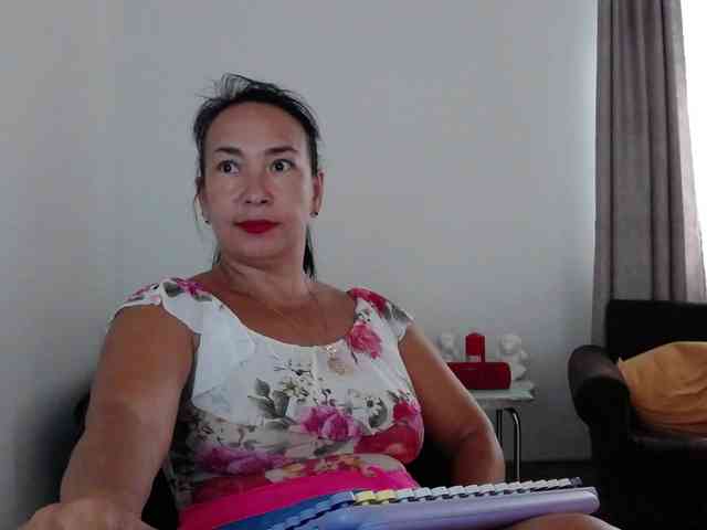 LikaLady webcam