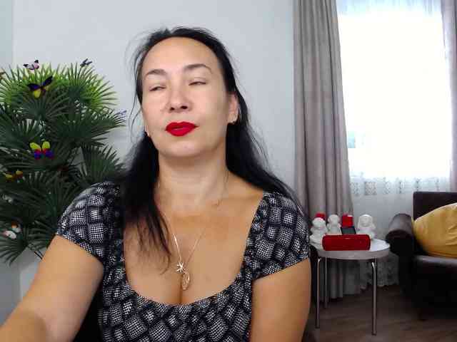 LikaLady webcam