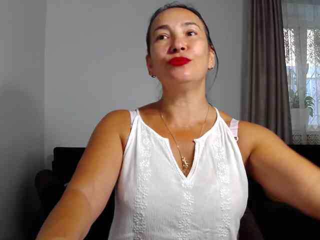 LikaLady webcam