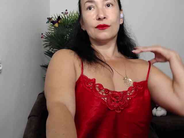 LikaLady webcam