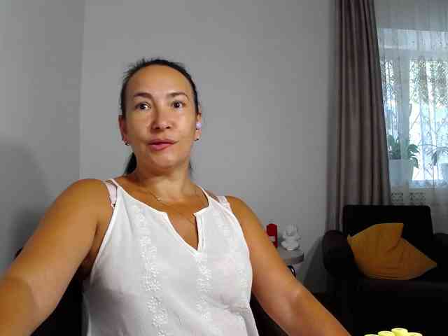 LikaLady webcam