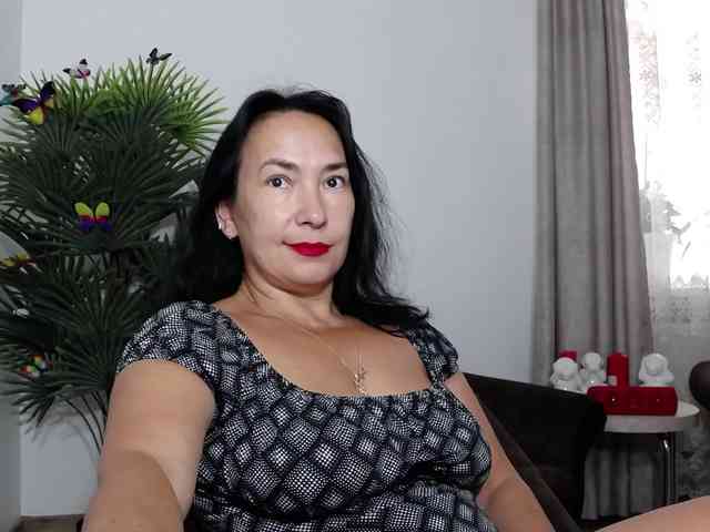 LikaLady webcam