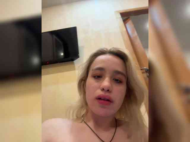 xxx live cam Alesiya
