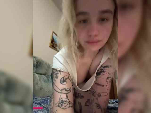 Alesiya webcam