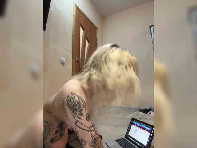 nude live cam Alesiya