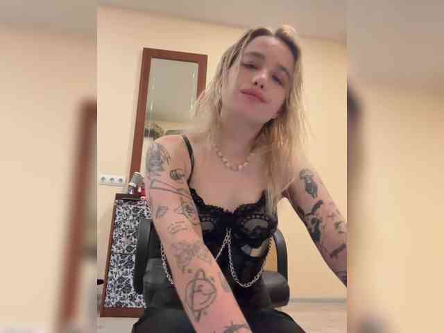 Alesiya webcam