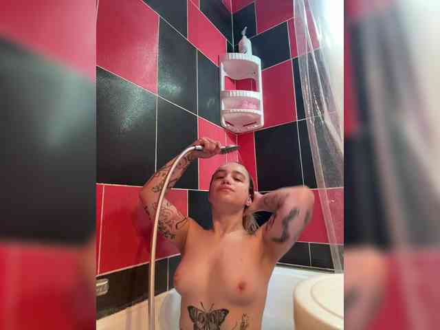 Alesiya webcam