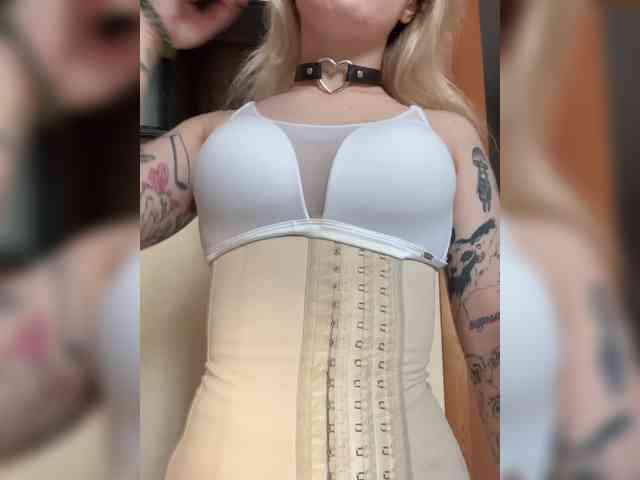 Alesiya webcam