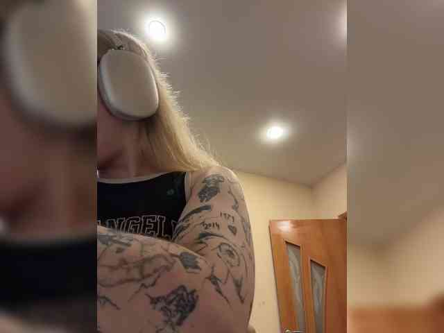 Alesiya webcam