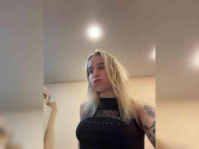 Alesiya webcam