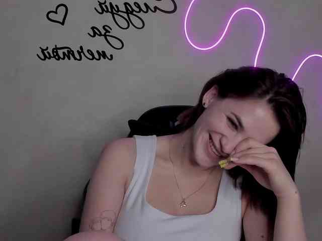 EllyBurton webcam