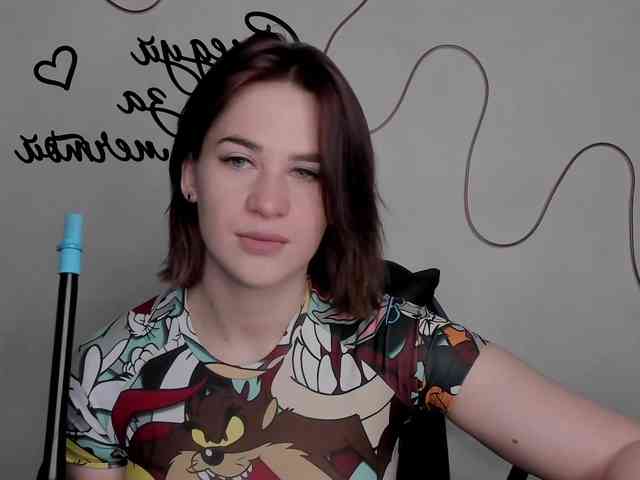 EllyBurton webcam