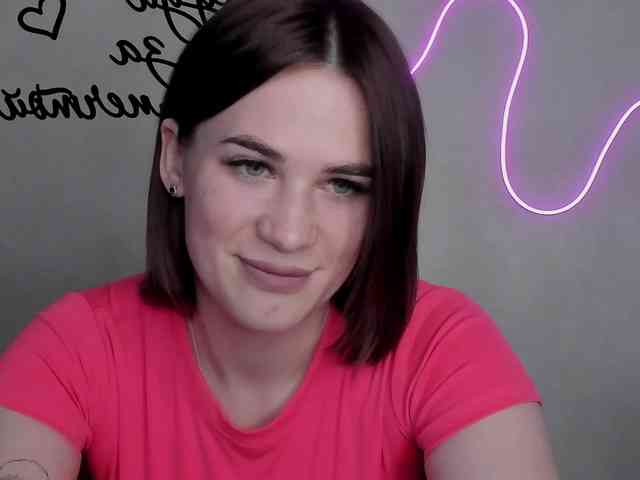 EllyBurton webcam
