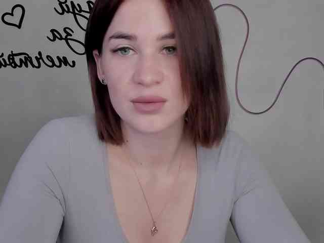 EllyBurton webcam